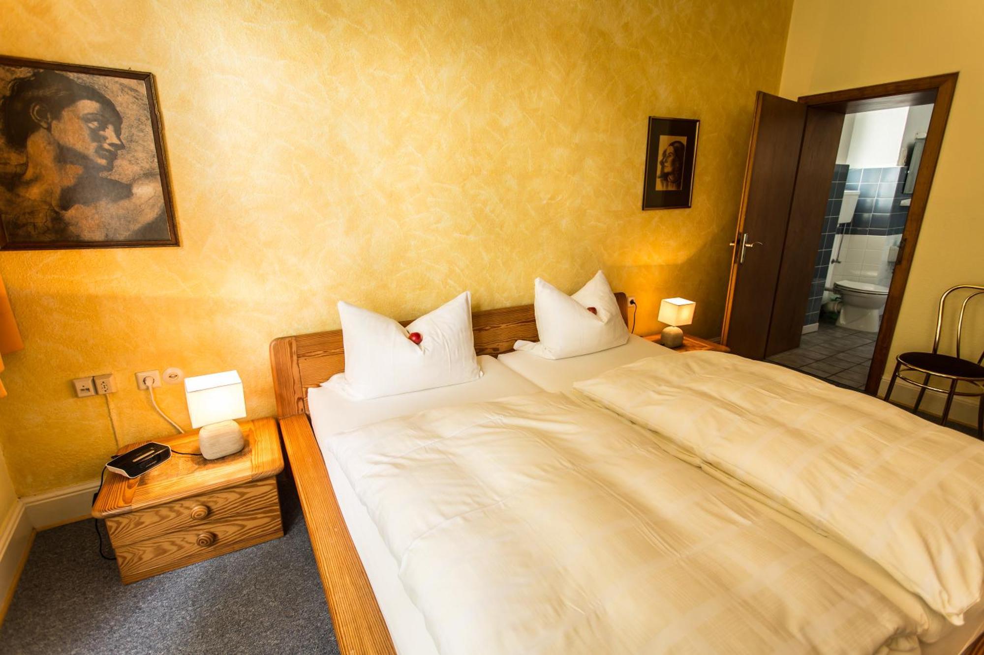 Hotel Leyscher Hof Leutesdorf Номер фото